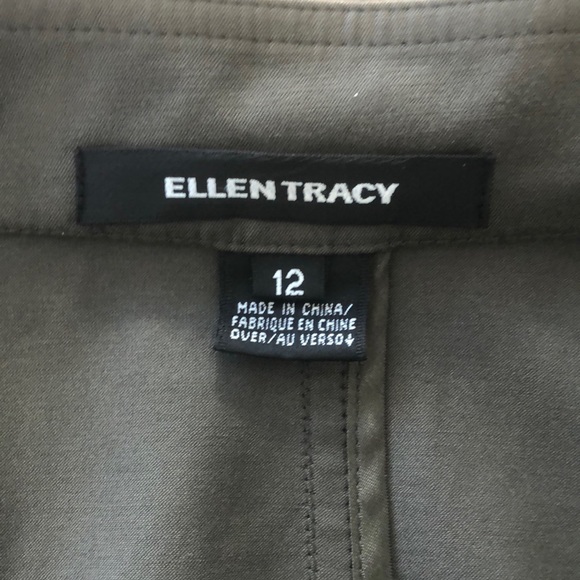 ELLEN TRACY MILITARY STYLE JACKET WOMANS SIZE 12 - Picture 3 of 12